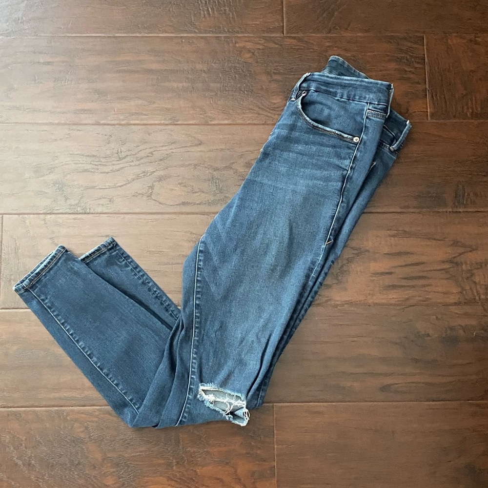 Good American Good Waist jeans 8/29
